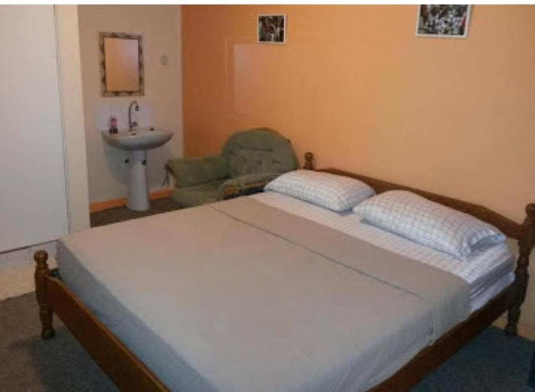 Guesthouse Albergoalberga Paramaribo Luaran gambar